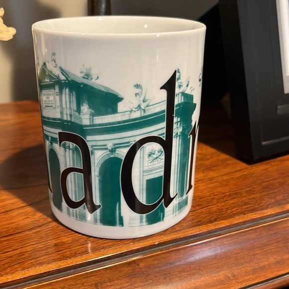 Madrid Starbucks City mug collector series. See photos for tiny flaw. - Picture 2 of 8